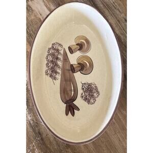 Los Angeles Potteries 1971 Oval Casserole 601 Mushroom Carrot Ovenware USA